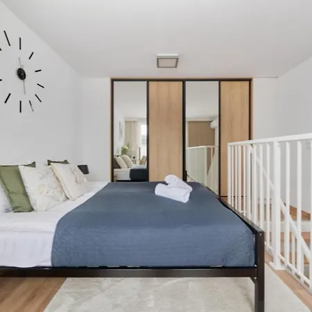 Rentplanet - Slonimskiego Ii Daire *