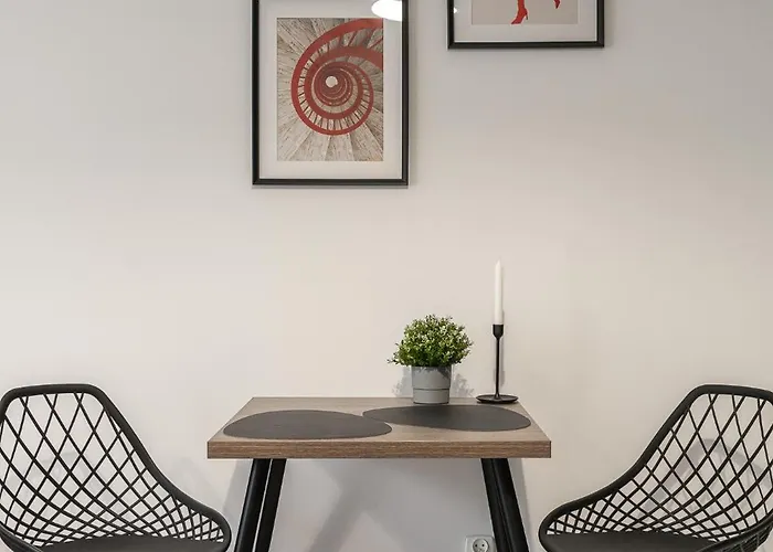 Rentplanet - Slonimskiego Ii Apartamento